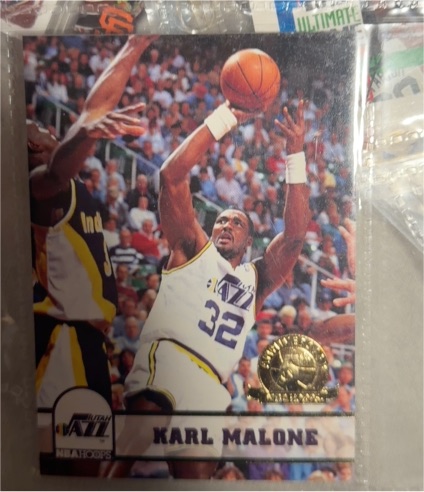 1993 NBA Hoops #218 Karl Malone — front