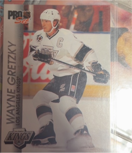 1992-93 Pro Set #66 Wayne Gretzky Los Angeles Kings — front