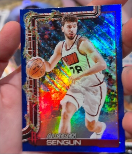 2025-26 Topps Holiday #H145 Alperen Sengun — front