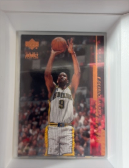 2000-01 Upper Deck #297 Derrick McKey — front