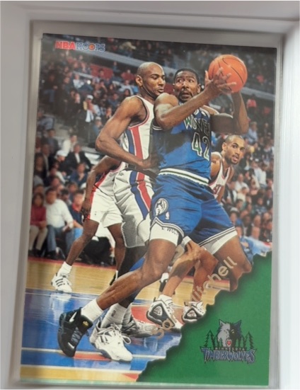 1996 Hoops #95 Sam Mitchell — front