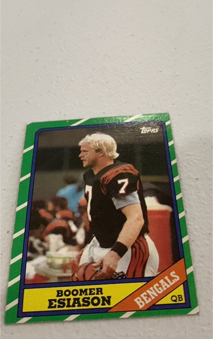 1986 Topps #255 Boomer Esiason — front