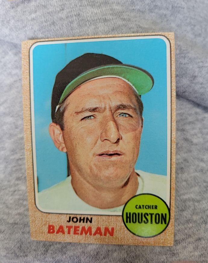 1968 Topps #592 John Bateman — front