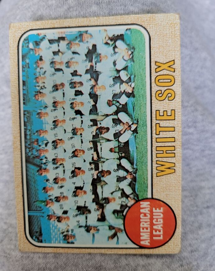 1968 Topps #424 Chicago White Sox Team — front