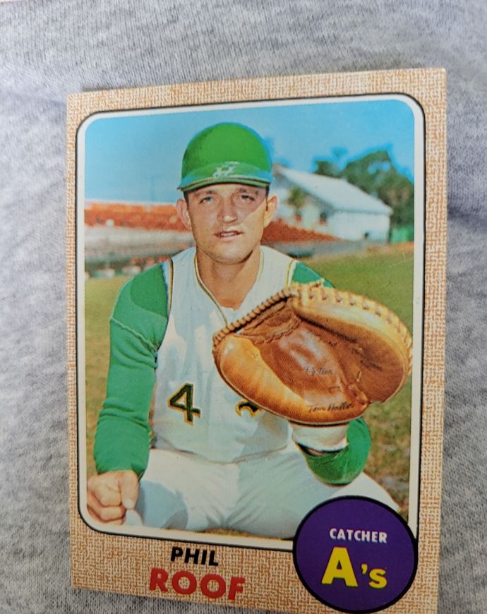 1968 Topps #484 Phil Roof — front
