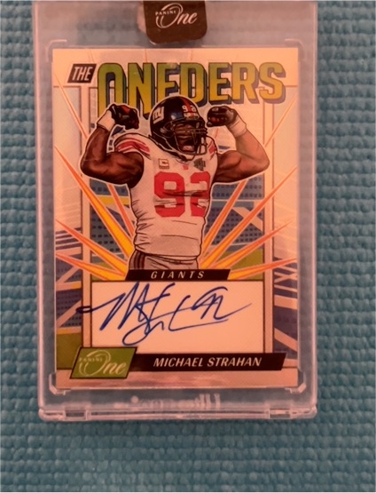 2022 Panini One The Oneders #372 Michael Strahan — front