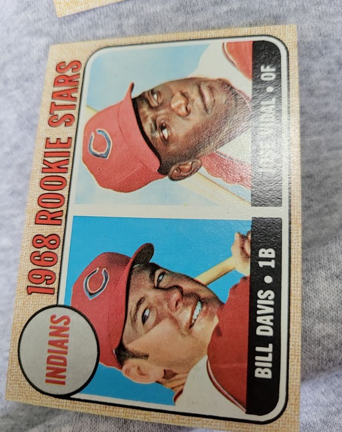 1968 Topps #432 Bill Davis Cleveland Indians Rookie Stars — front