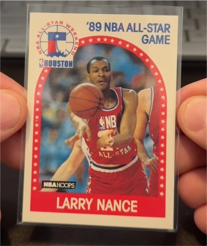 1989-90 Hoops #217 Larry Nance — front