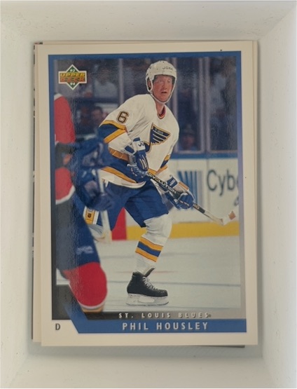 1993-94 Upper Deck #525 Phil Housley — front
