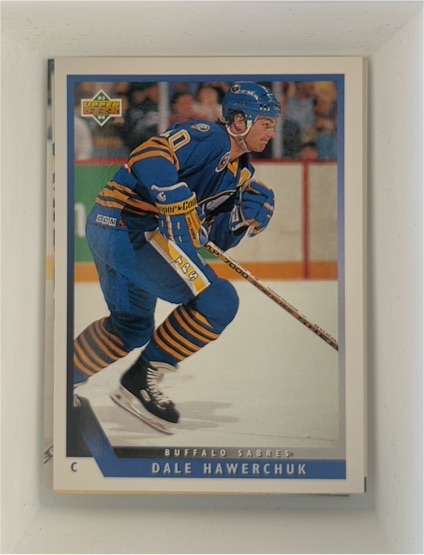 1993-94 Upper Deck #411 Dale Hawerchuk — front