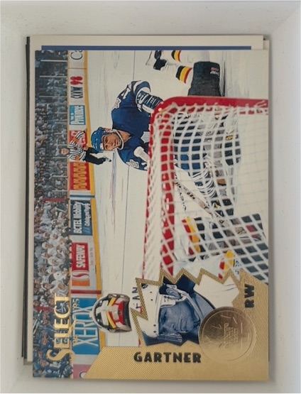 1994-95 Select #95 Mike Gartner — front