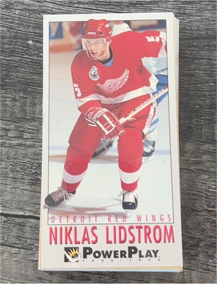 1993-94 Fleer Power Play #74 Niklas Lidstrom — front