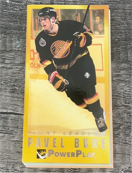 1993-94 Fleer Power Play Point Leaders #1 Pavel Bure — front