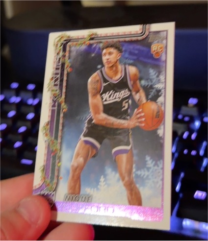2025-26 Topps Holiday #H184 Nique Clifford — front