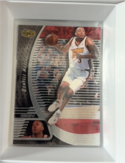 1998-99 Upper Deck Ionix #23 Donyell Marshall — front