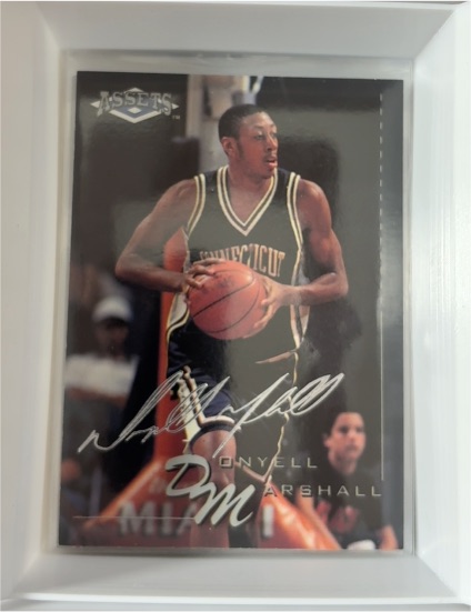 1994 Classic Assets #17 Donyell Marshall — front