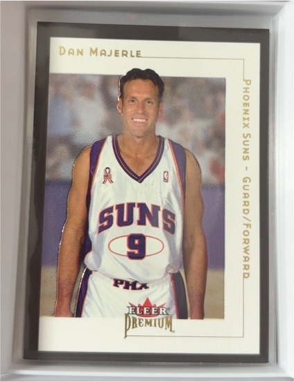 1993-94 Skybox Premium #149 Dan Majerle — front