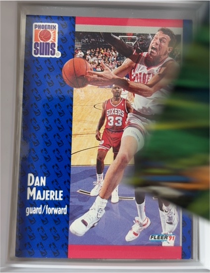 1991-92 Fleer #163 Dan Majerle — front