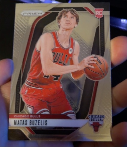 2024-25 Panini Prizm #252 Matas Buzelis — front