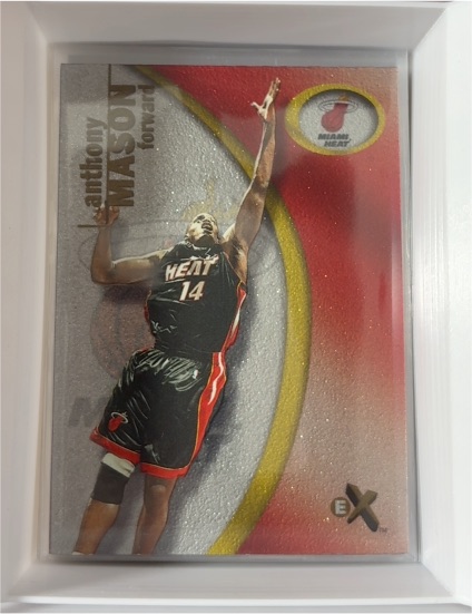 2000-01 Fleer E-X #45 Anthony Mason — front