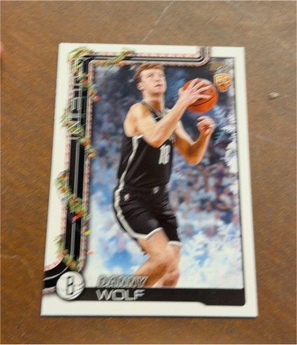 2025-26 Topps Holiday #H187 Danny Wolf — front