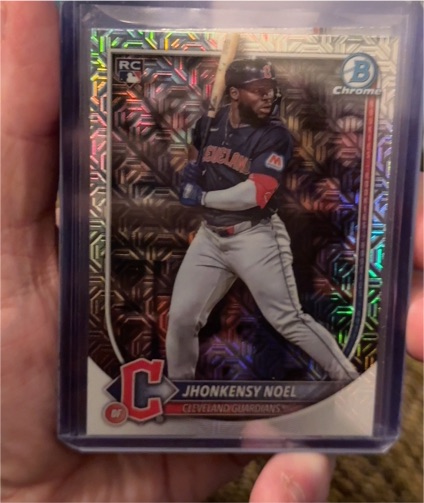 2025 Bowman Chrome #81 Jhonkensy Noel Mojo Refractor Rookie — front