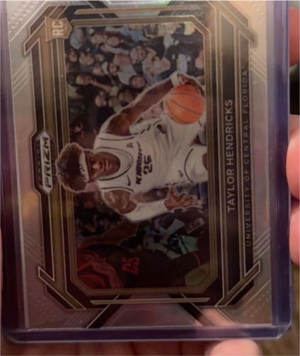 2023 Panini Prizm Draft Picks #19 Taylor Hendricks — front