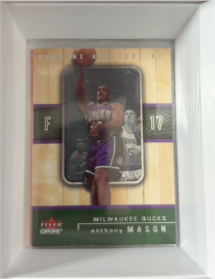 2002-03 Fleer Genuine #85 Anthony Mason — front