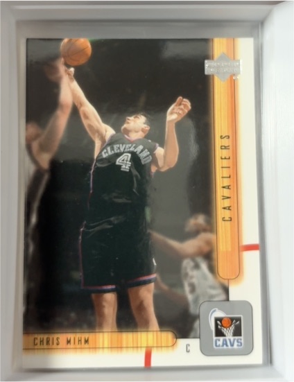2001-02 Upper Deck #28 Chris Mihm — front