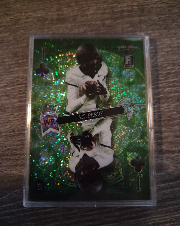 2023 Wild Card Stacked Deck #1/1 A.T. Perry Green Queen of Clubs — front