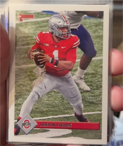 2023 Panini Chronicles Draft Picks Donruss Retro #10 Justin Fields — front