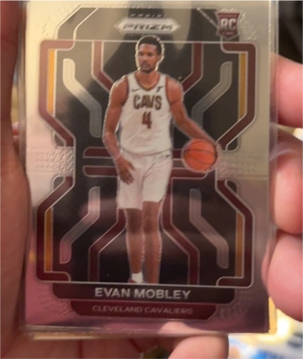 2021-22 Panini Prizm #325 Evan Mobley — front