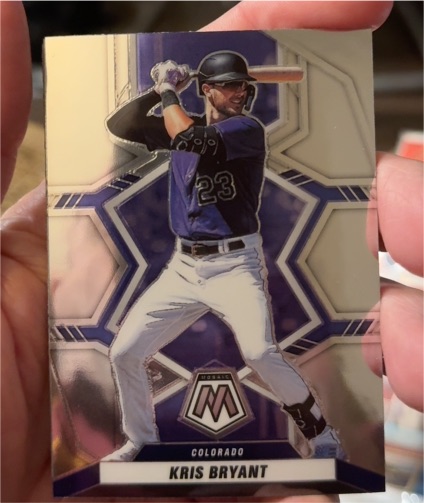 2022 Panini Mosaic #23 Kris Bryant — front