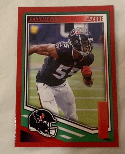 2025 Panini Score #42 Danielle Hunter — front
