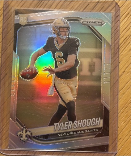 2025 Panini Prizm #327 Tyler Shough — front