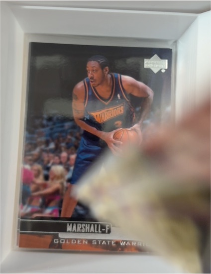 1999-00 Upper Deck #222 Donyell Marshall — front