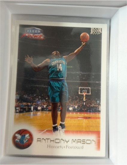 1999-00 Fleer Focus #33 Anthony Mason — front