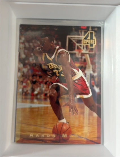 1994 Classic 4 Sport #17 Aaron McKie — front
