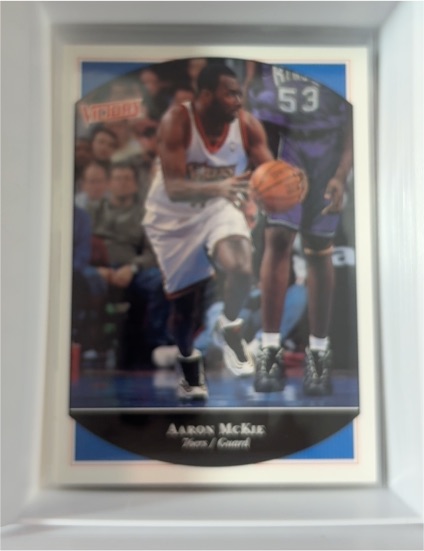 1999-00 Upper Deck Victory #195 Aaron McKie — front