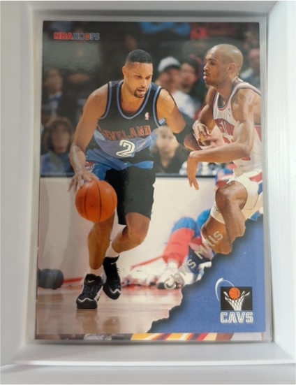 1996-97 Hoops #29 Chris Mills Cleveland Cavaliers — front