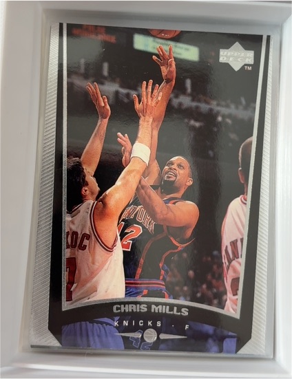 1996-97 Upper Deck #200 Chris Mills — front