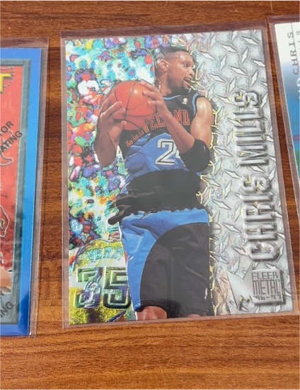 1995-96 Fleer Metal #75 Chris Mills — front