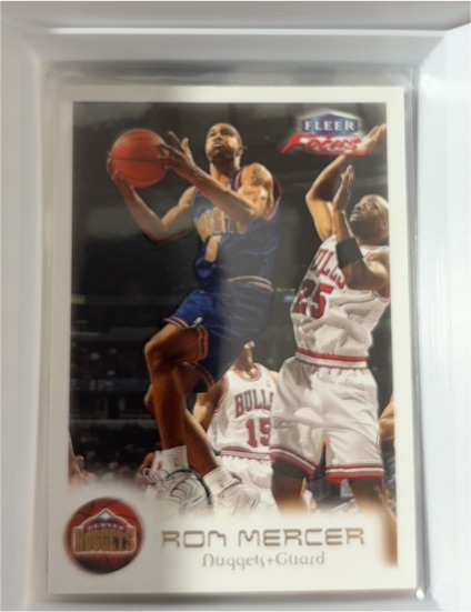 1999-00 Fleer Focus #4 Ron Mercer — front