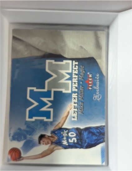 2001-02 Fleer Exclusive Letter Perfect #6LP Mike Miller — front