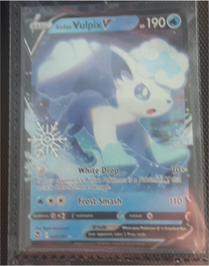 2022 Pokémon Sword & Shield Silver Tempest #033 Alolan Vulpix V — front