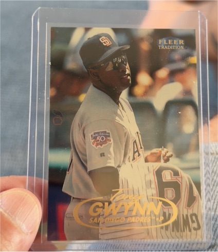 1998 Fleer Tradition #250 Tony Gwynn — front