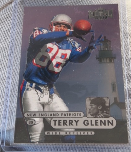 1998 Skybox Metal Universe #158 Terry Glenn — front