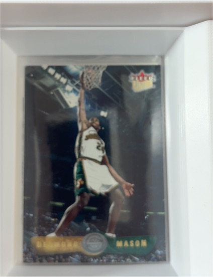 2001-02 Fleer Ultra #60 Desmond Mason — front