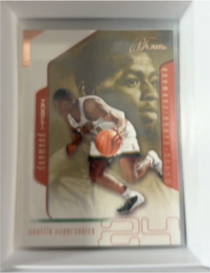 2001-02 Flair #24 Khalid Reeves — front