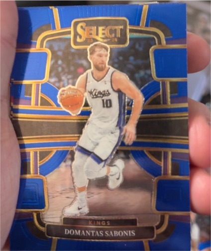 2023-24 Panini Select #25 Domantas Sabonis — front